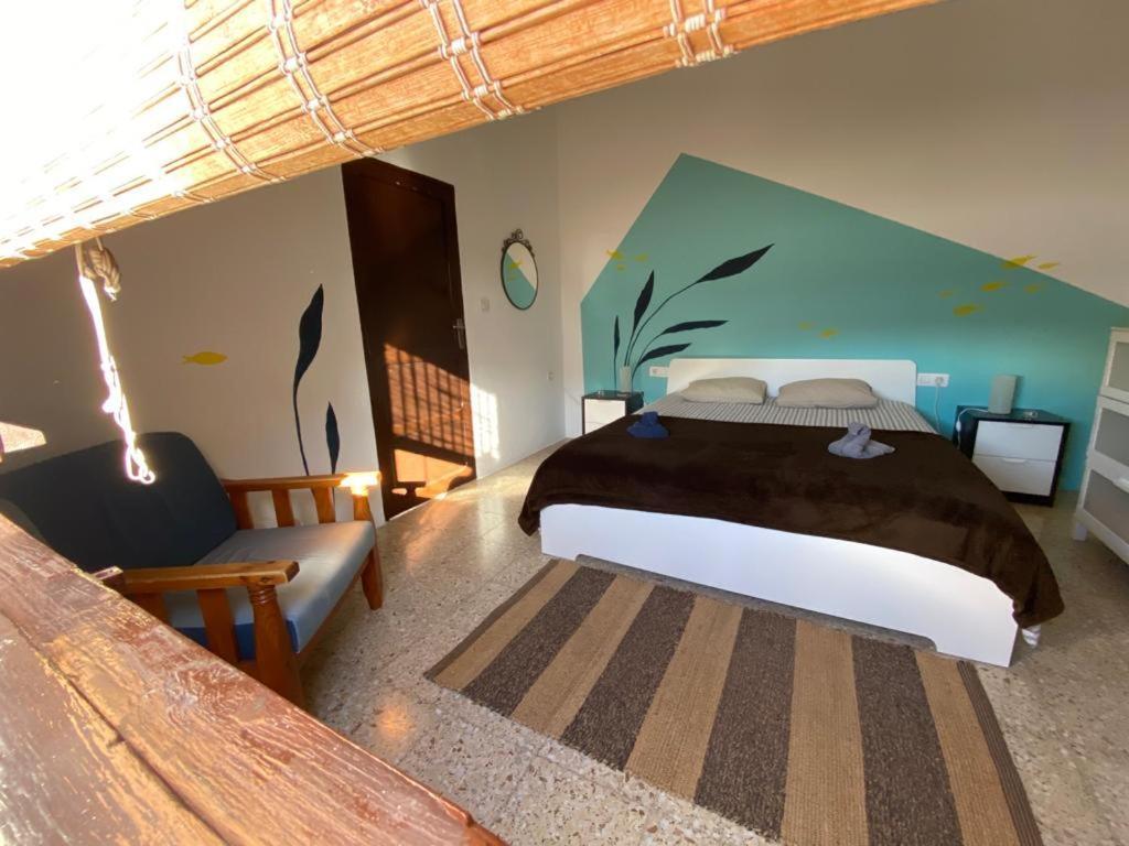 Joyhouse Guest House Тегисе Екстериор снимка
