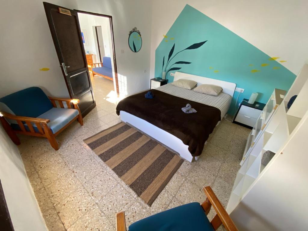 Joyhouse Guest House Тегисе Екстериор снимка