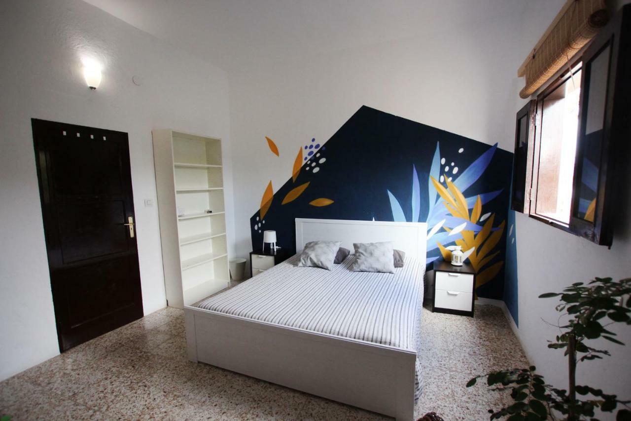 Joyhouse Guest House Тегисе Екстериор снимка