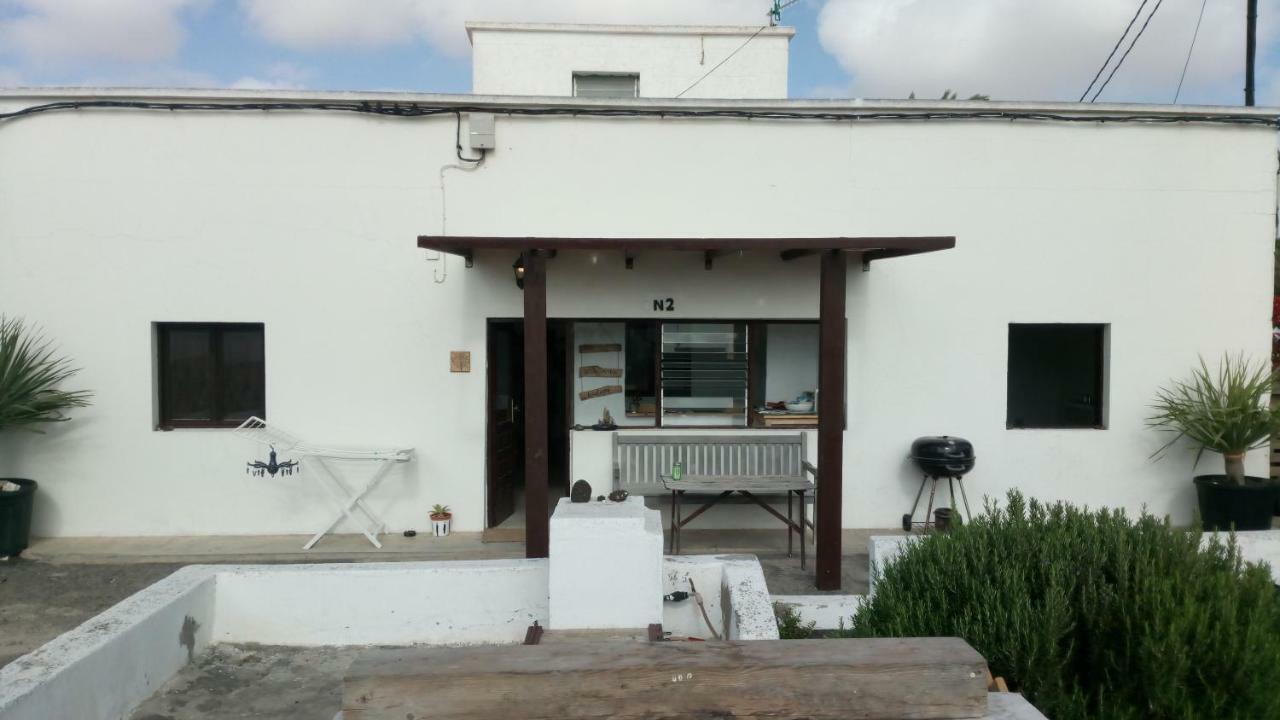 Joyhouse Guest House Тегисе Екстериор снимка