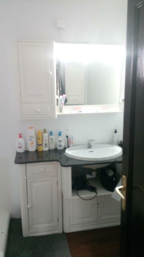 Joyhouse Guest House Тегисе Екстериор снимка